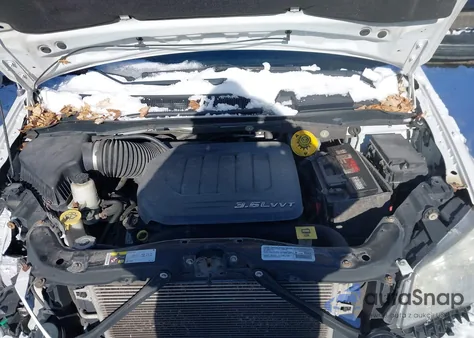 2014 Dodge Grand Caravan Sxt из США, поврежденный, VIN 2C4RDGCG3ER423441